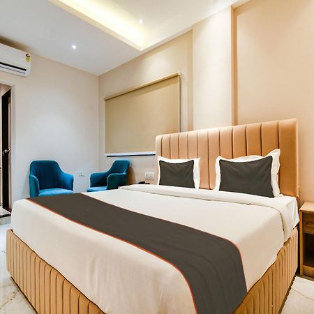 Collection O Hotel Mint インドール エクステリア 写真