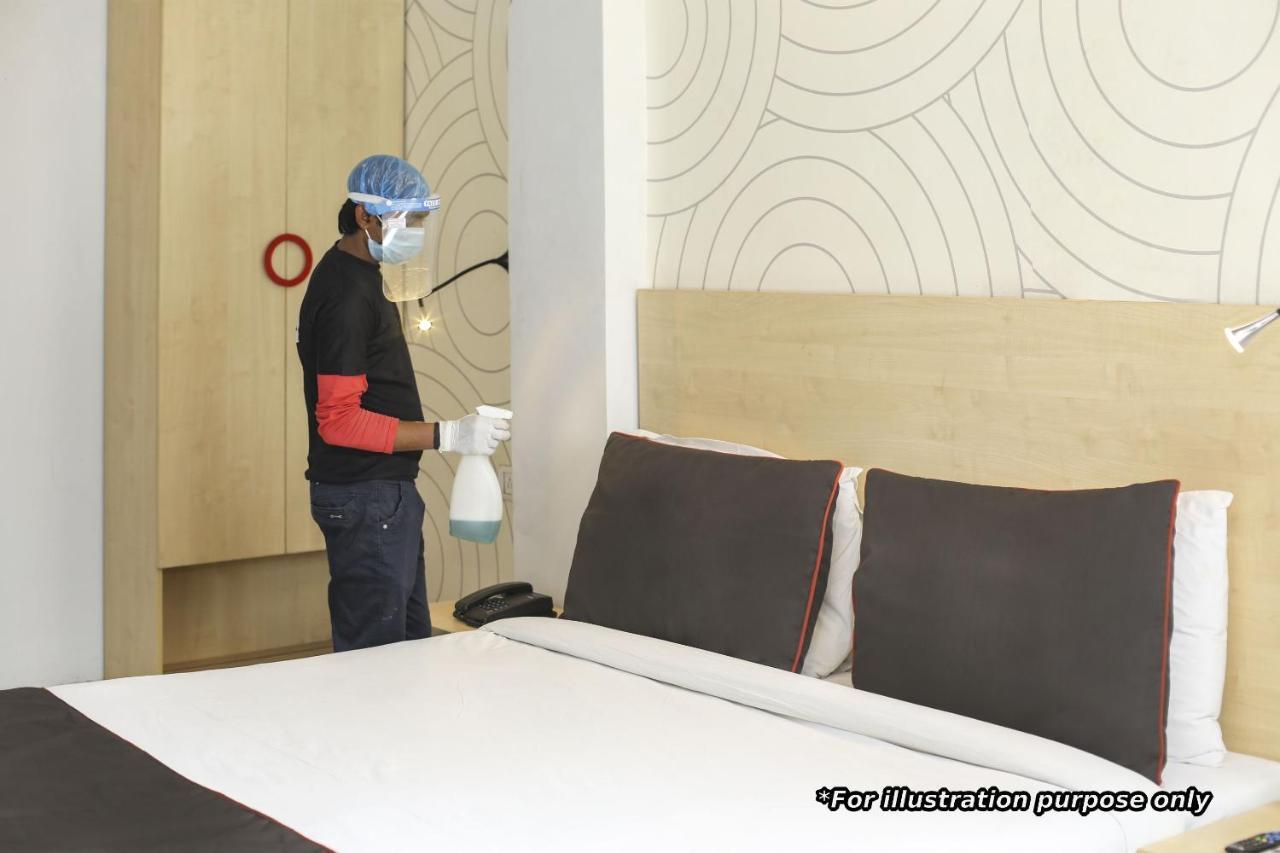 Collection O Hotel Mint インドール エクステリア 写真